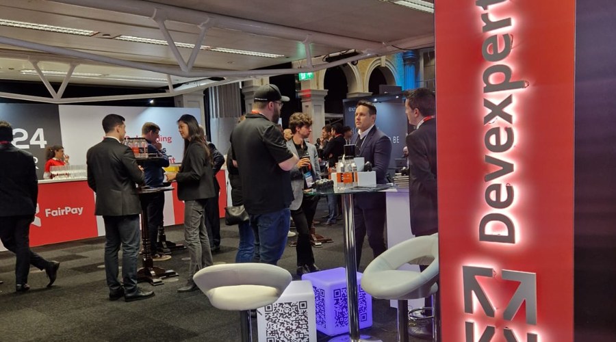 港股开盘 | 恒指低开0.77% 科网股多数下跌